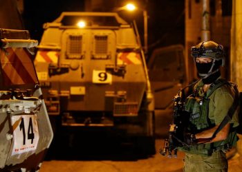 بالأسماء: الجيش الإسرائيلي يعـ ـتقل 19 مواطنًا في الضفة