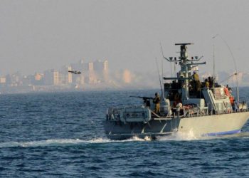 Israeli navy shoots at fishermen off Khan Yunis, Gaza