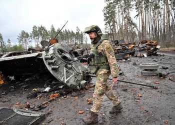 بريطانيا تعتقد أن ماريوبول من الأهداف الرئيسية للغزو الروسي