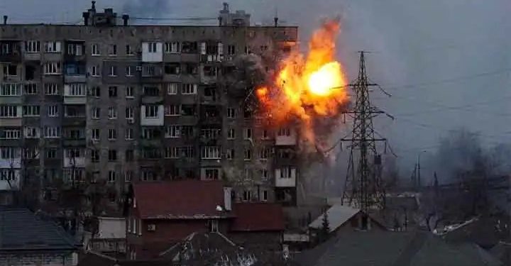 Mariupol ’90 percent’ of the besieged city is destroyed: mayor