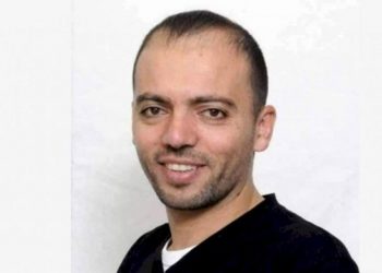 الأسير عواودة يواصل إضرابه عن الطعام لليوم 42