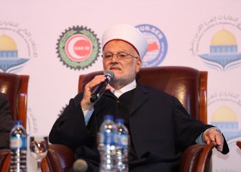 خطيب الأقصى: نخشى أن يسمح الاحتلال للمستوطنين بإدخال القرابين غداً