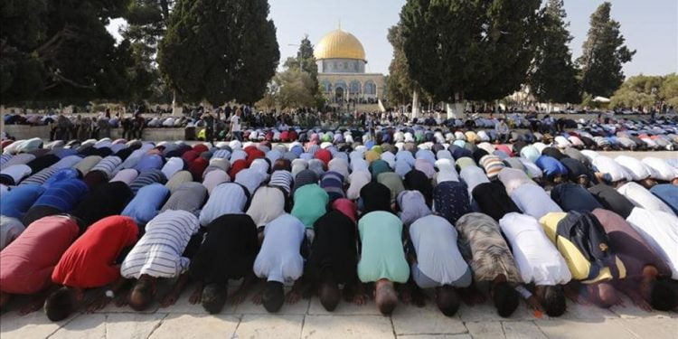 Israeli forces ban men under 50 to pray Friday at Al-Aqsa