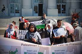 American protests against Israeli order depriving Palestinians right to education