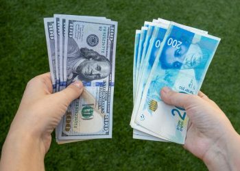 أسعار العملات لليوم الاثنين 4 أبريل 2022