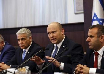 Bennett: Flag march will take place as usual, will pass via Damascus Gate