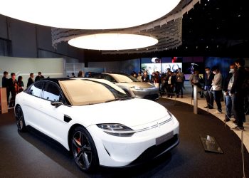 بحلول عام 2025 ، ستزود سوني السيارات الكهربائية بأجهزة الاستشعار اللازمة