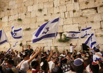 إسرائيل ترفع مستوى التأهب إلى أقصى حد عشية مسيرة الإعلام