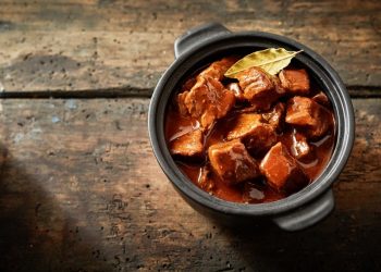 كباب الحلة بالطماطم