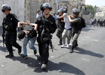 فوات الاحتلال تشن حملة اعتقلات في القدس والخليل