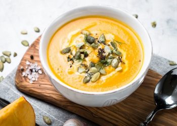 شوربة القرع بالخضار