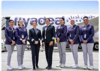أول رحلة طيران سعودي بطاقم نسائي