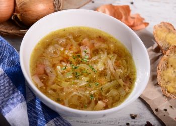 شوربة البصل الحارقة