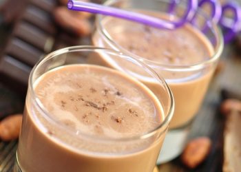 قهوة لاتيه باردة