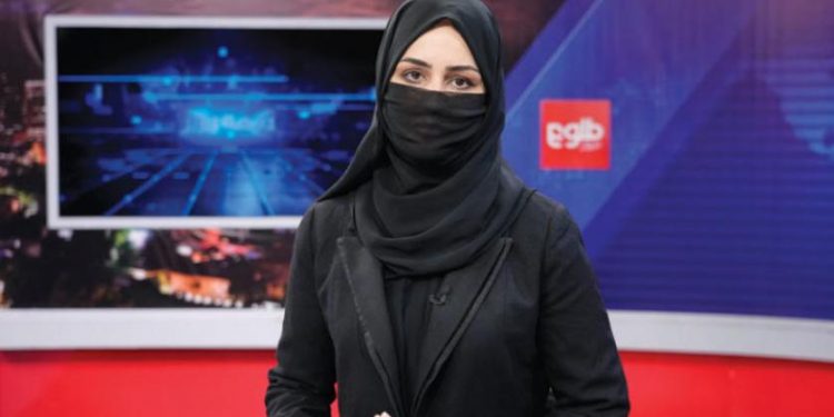 Afghan broadcaster women defy the Taliban by covering their faces