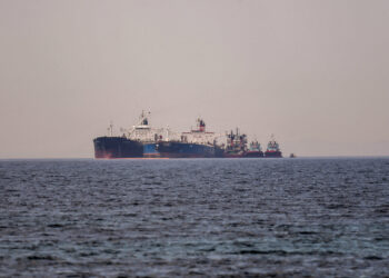 Iran moves the Greek oil tanker seized on the island of Qeshm
