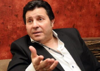 هل تنجح مساعي الفنانين في ثني هاني شاكر عن قرار الاستقالة؟