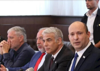 الفصائل الفلسطينية تعلق على انهيار حكومة الاحتلال