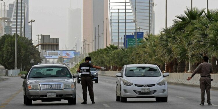 "البدوفيلي انتقام" في قبضة الشرطة السعودية بعد فيديو صادم