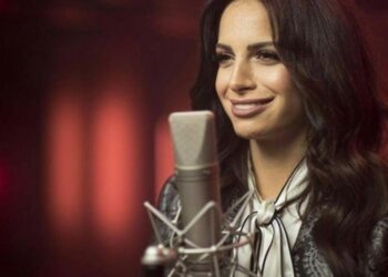 كان أول ظهور لأمل ماهر بعد عام من تقاعدها من الفنون