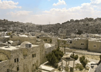 Israel delivers demolition orders against six houses, two shops in Hebron