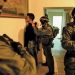 جيش الاحتلال يعتقل 6 فلسطينيين بالضفة الغربية بينهم 5 أطفال 99 جيش الاحتلال يعتقل 6 فلسطينيين بالضفة الغربية بينهم 5 أطفال