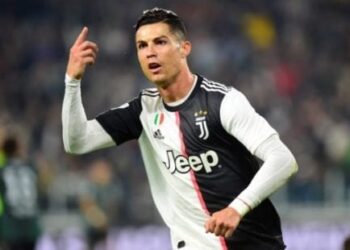 الكشف عن نية رونالدو الرحيل عن مانشستر يونايتد.. هذه وجهته المقبلة