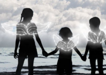 تفاصيل حادث غرق أبناء عائلة ماجكي على شاطئ أنجفة بالكويت