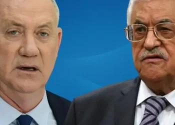 "غانتس": لهذا السبب ألتقي عباس