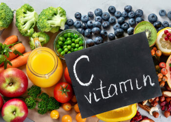 قد تكون مصابا بنقص فيتامين "سي".. كيف تحل هذه المشكلة الصامتة؟