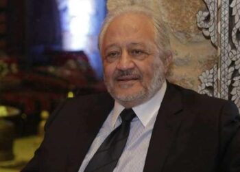 حقيقة تدهور الحالة الصحية للفنان خالد زكي