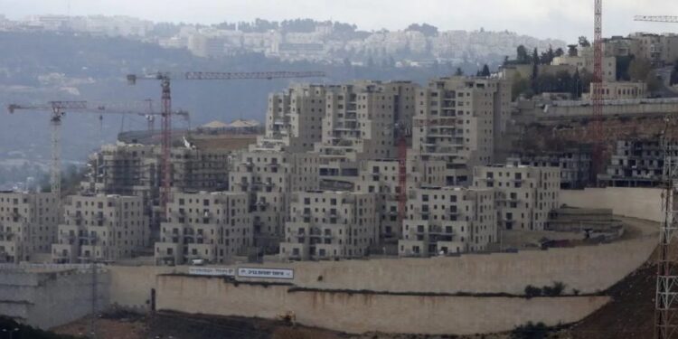 IOF to build 1,446 new settlement units in Jerusalem