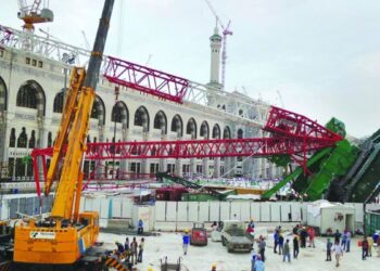 السعودية.. تطور قضائي مفاجئ بقضية "رافعة الحرم" بعد 7 أعوام على وقوعها