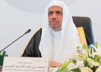 المسلم لا يلتفت لجاهل ولا لمغرض ولا لعائق