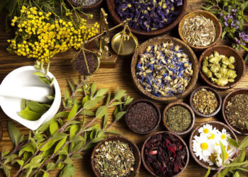 أفضل 5 أعشاب طبيعية تعالج القلق