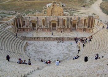 الأردن.. تصاعد الجدل إزاء تنظيم مهرجان جرش