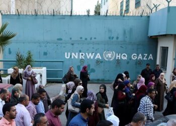 الأونروا تعلن عن نقل الموظفين الجدد إلى نظام العقود “بدوام كامل”