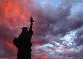 World's largest economy is dangerously close to recession - analysts