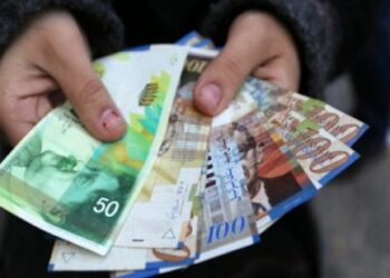 بعد 20 شهر.. العودة لصرف مخصصات الأسر