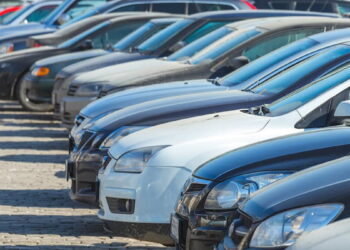 5 أمور يجب فعلها عند شراء سيارة مستعملة