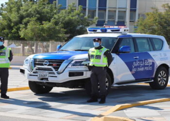 الدفاع المدني يتعامل مع حريق في منطقة المفرق