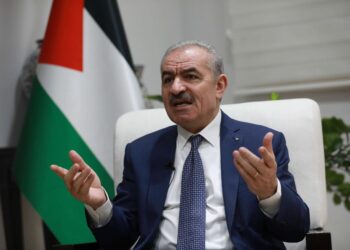 إشتية: يدعو اسرائيل لتسليم منزل اللاجئة الفلسطينية هناء سلامة