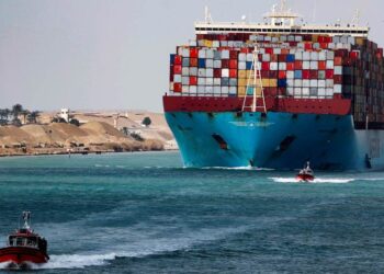 تحقيق أعلى إيرادات في تاريخ قناة السويس