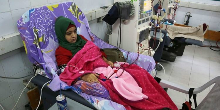 IOF takes revenge on Gaza patients & deprives them of treatment