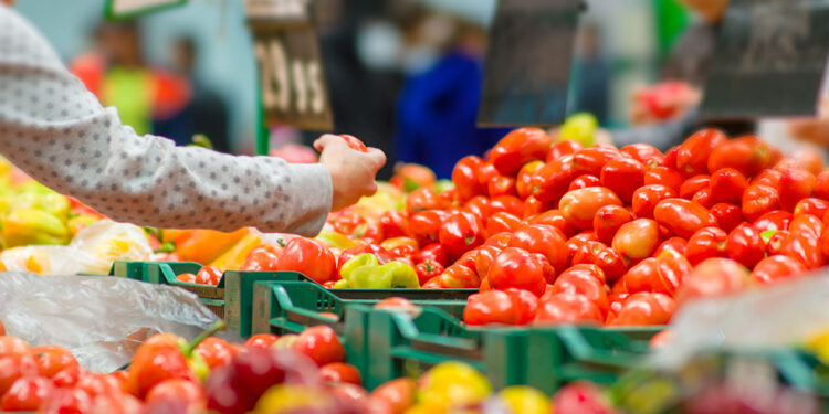 A Tomato Shortage Could Make Pizza, Sauce, and Salsa More Expensive