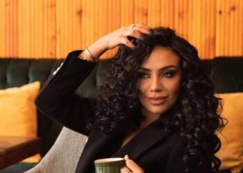 لبنى عبد العزيز