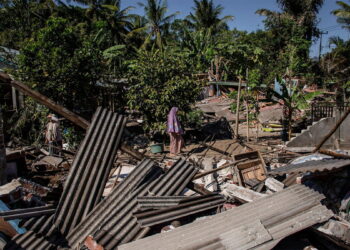 زلزال بقوة 6.2 درجة يهز منطقة بابوا في إندونيسيا