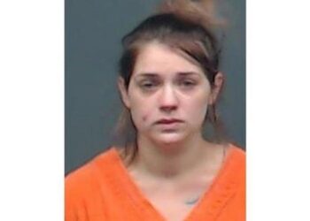 امرأة أمريكية تقطع بطن الحامل وتسرق جنينها