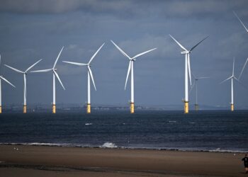 Dubai-based company to build an offshore wind farm in the UK