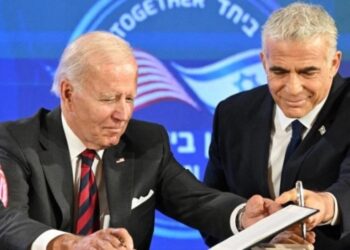 بايدن خلال محادثة مع لبيد: واشنطن "لن تكبِّل يدي" (إسرائيل) إزاء إيران